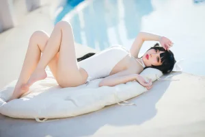 《高雄泳装》｜焖焖碳 · 24张写真