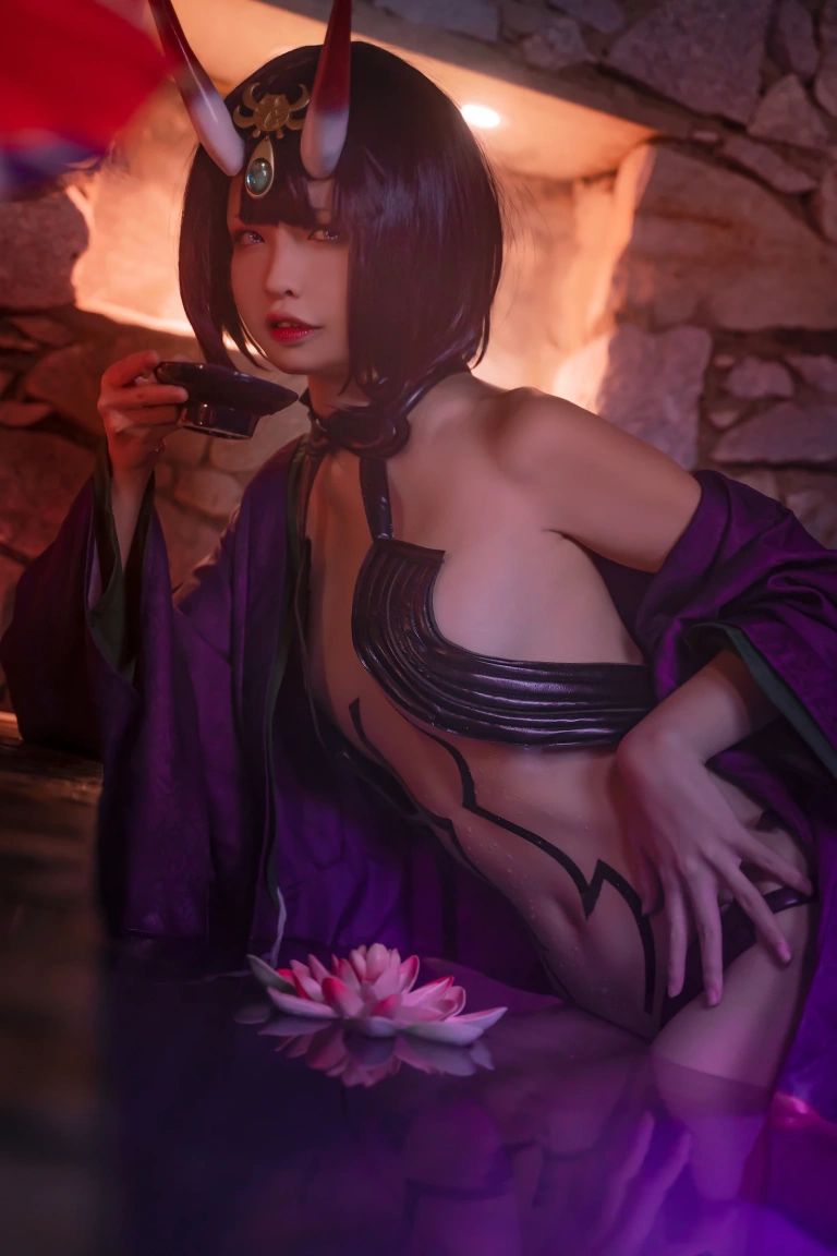 《酒吞温泉》｜可可老师 · 51张写真
