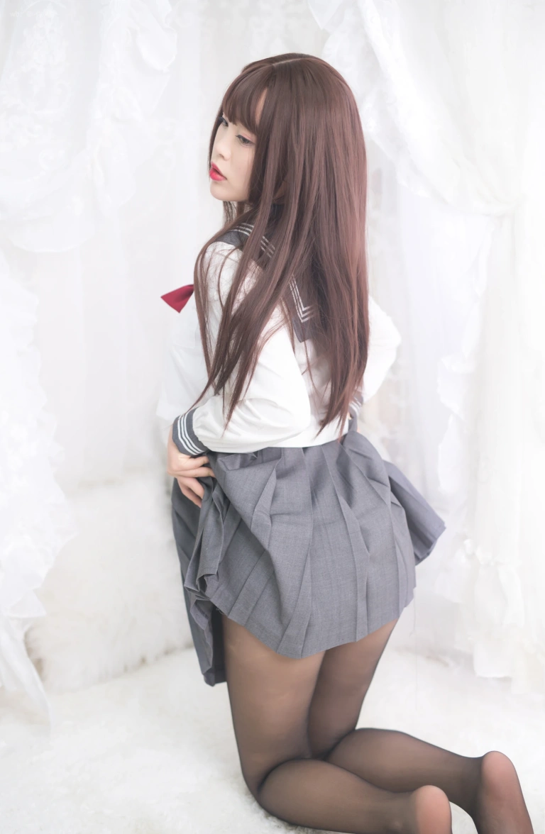 《绝对足域》｜白烨 · 77张写真、9 个视频