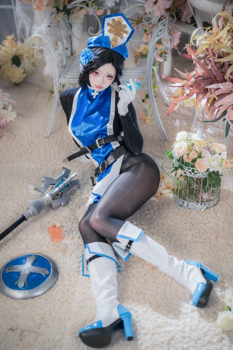 《胜利女神：妮姬 梅登 冰玫瑰》｜前野太太 · 94张写真