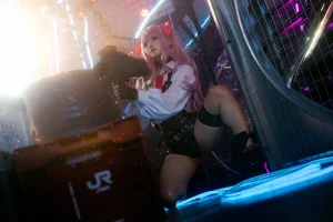 《Nikke胜利女神尤妮》｜伊喵君 · 34张写真