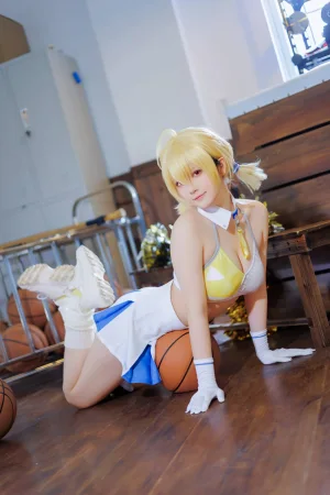 《[Patreon] 2023年08月套图会员合集》｜屿鱼 · 85张写真