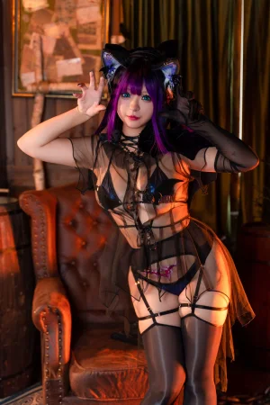 《魔女猫咪》｜小和甜酒&橙风千雅 · 118张写真