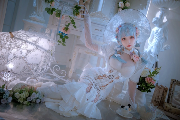 《纯白魔女》｜小野寺地瓜 · 15张写真