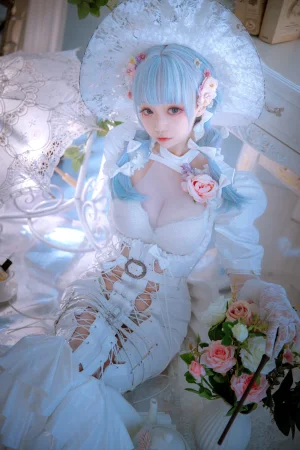 《纯白魔女》｜小野寺地瓜 · 15张写真
