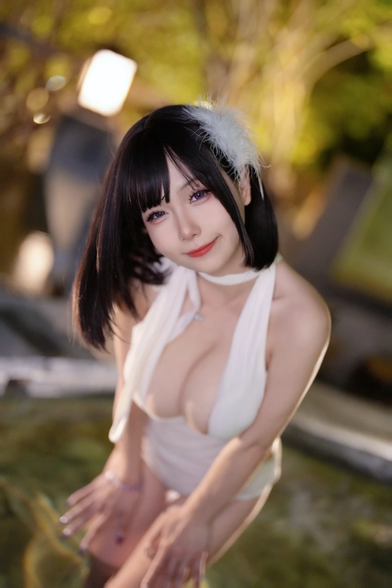 《夏日白色泳装》｜末夜 · 23张写真、1 个视频