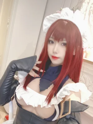 《斯卡哈同人女仆》｜一北亦北 · 24张写真、2 个视频