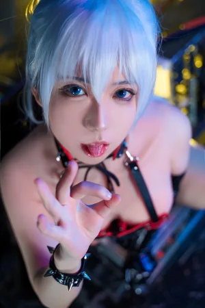 《皮革女王》｜虎森森 · 25张写真