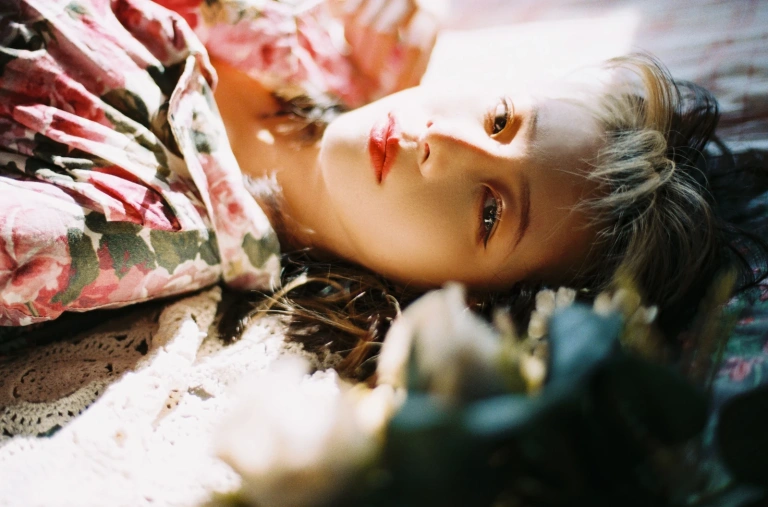 《梦里碎花》｜清青琴玖 · 26张写真