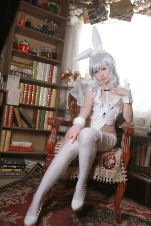 《恶毒兔女郎》｜朝霧愛 · 27张写真