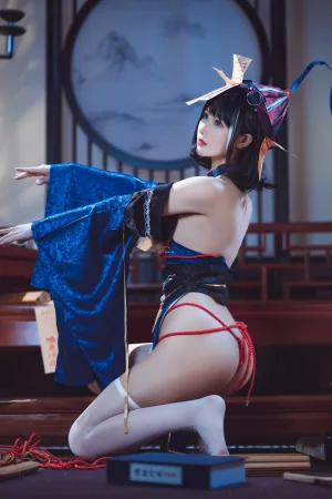 《华甲欢庆僵尸三未全》｜羽生三未 · 30张写真