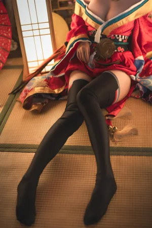 《大凤 原皮》｜西园寺南歌 · 32张写真