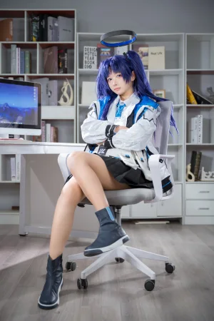 《蔚蓝档案 早濑优香》｜喜欢爱理吗 · 49张写真