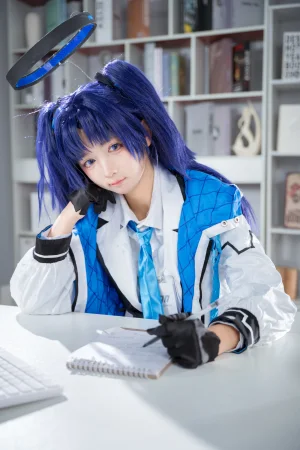 《蔚蓝档案 早濑优香》｜喜欢爱理吗 · 49张写真