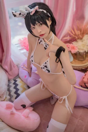 《奶牛》｜可可老师 · 50张写真