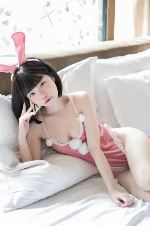 《純慾兔女郎&濕身死庫水》｜可可小白兔 · 78张写真