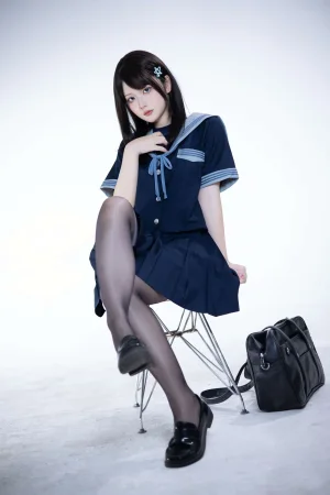 《[Patreon] 2023年09月套图会员合集》｜屿鱼 · 36张写真
