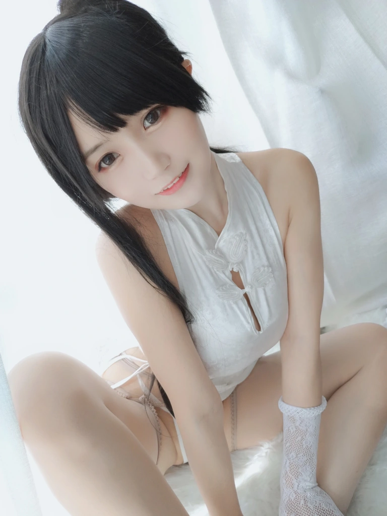 《旗袍》｜小仓千代 · 28张写真