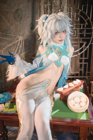 《少女前线 芙洛伦·妙手回春》｜矢量鱼 · 31张写真