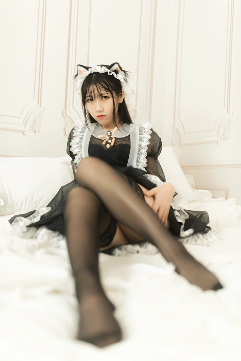 《女仆呆呆》｜不呆猫 · 50张写真