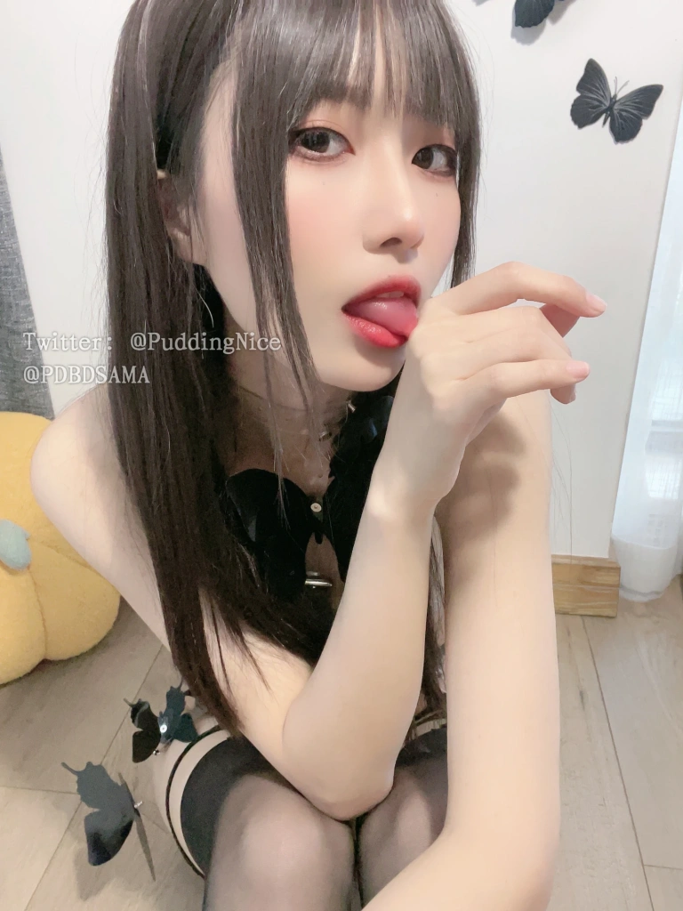 《冰美式》｜布丁大法 · 50张写真、3 个视频
