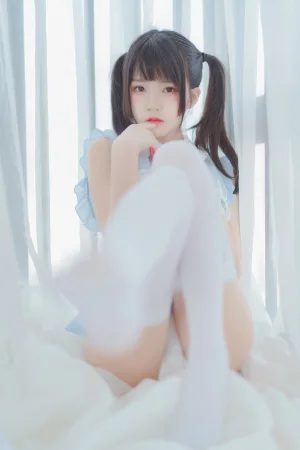 《爱丽丝的兔子》｜桜桃喵 · 76张写真