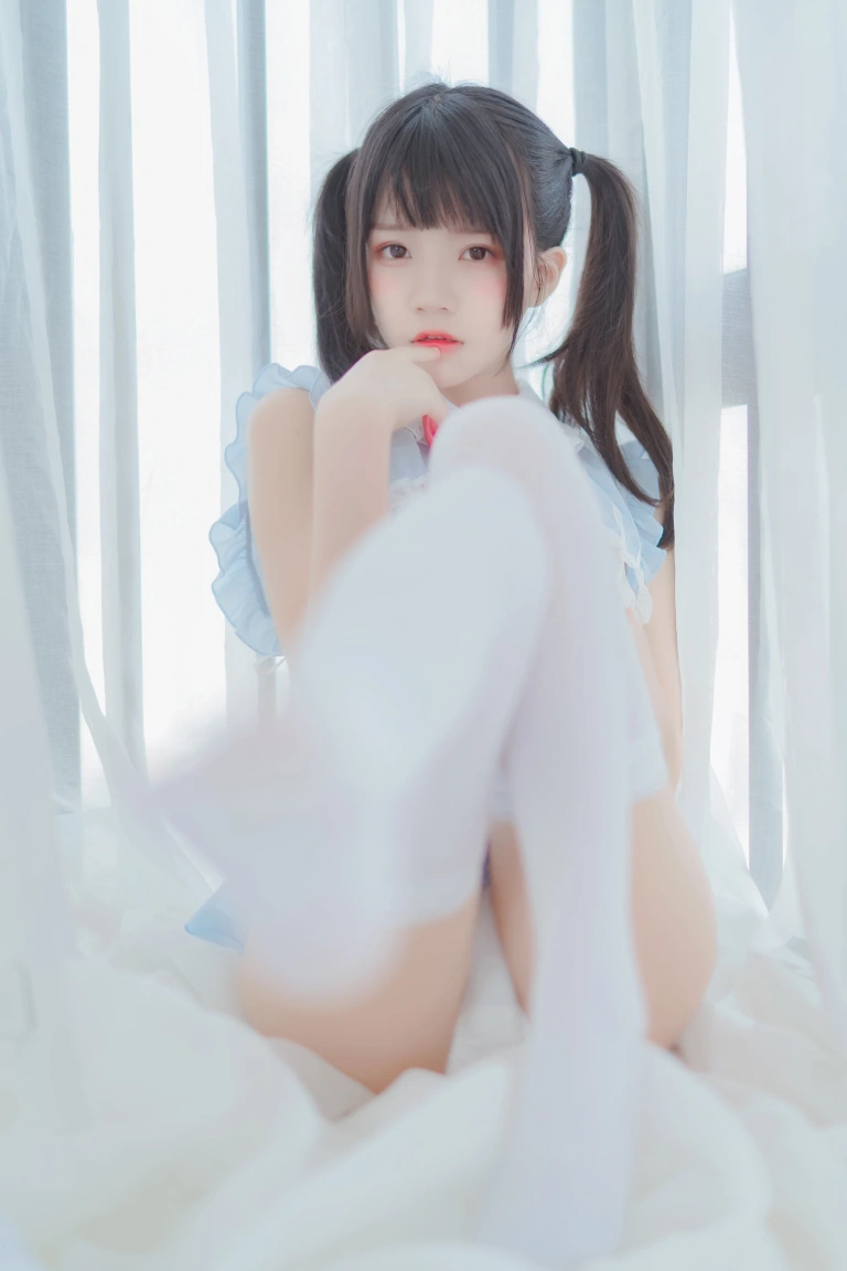 《爱丽丝的兔子》｜桜桃喵 · 76张写真