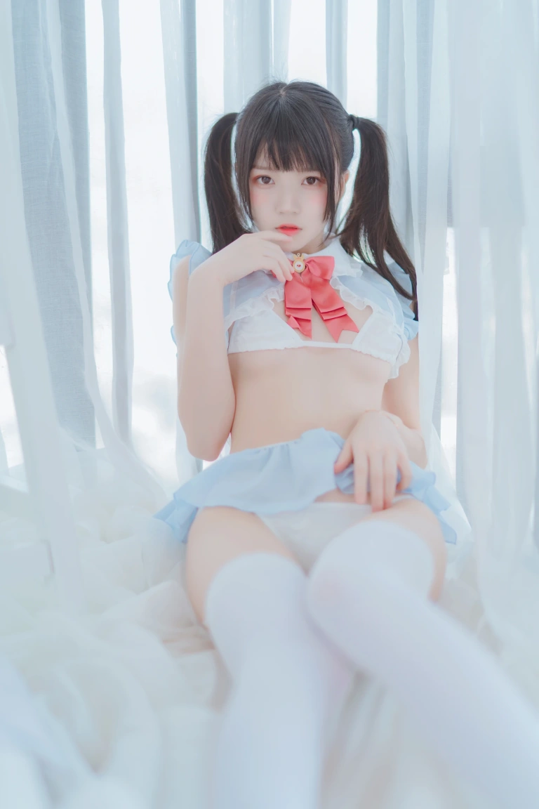 《爱丽丝的兔子》｜桜桃喵 · 76张写真