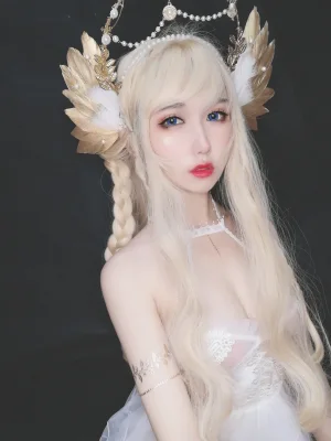 《魔王的新娘》｜芋圆侑子 · 82张写真、5 个视频