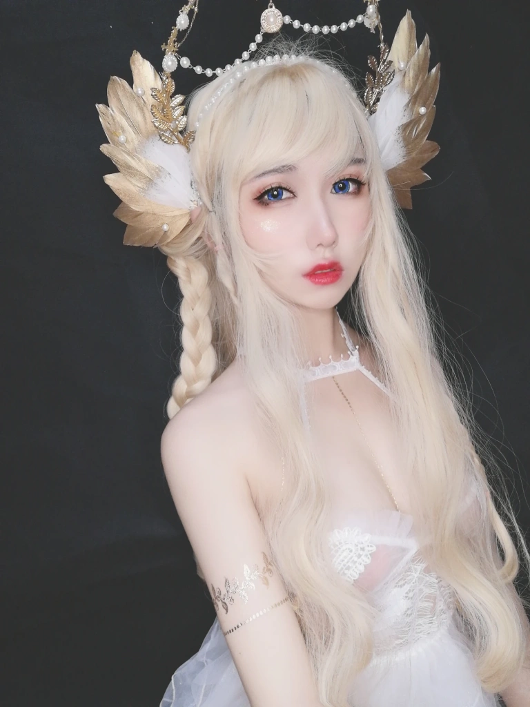 《魔王的新娘》｜芋圆侑子 · 82张写真、5 个视频