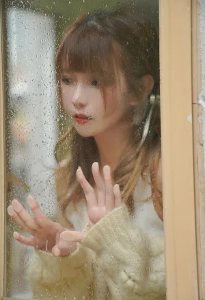 《眼泪味道的雨》｜凛子酱 · 12张写真