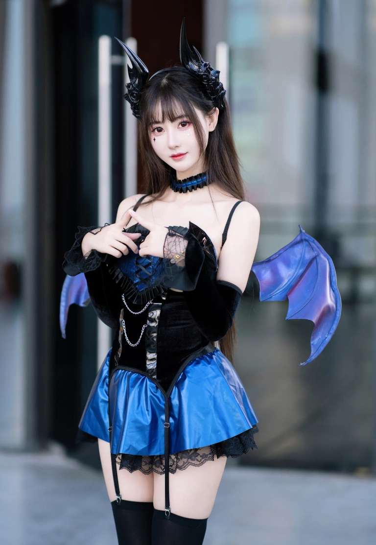 《小恶魔 漫展返图》｜羽生三未 · 12张写真