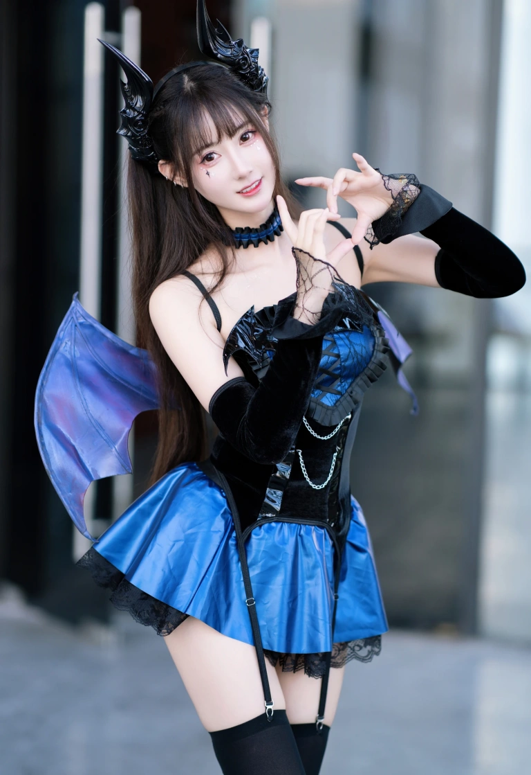 《小恶魔 漫展返图》｜羽生三未 · 12张写真