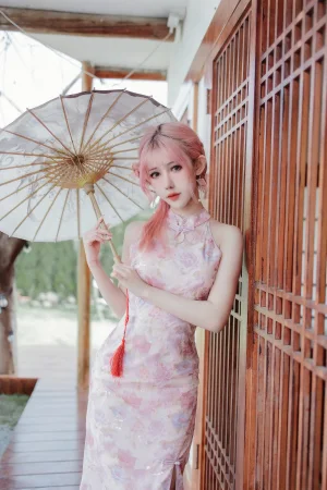 《粉色旗袍》｜仙女月 · 20张写真
