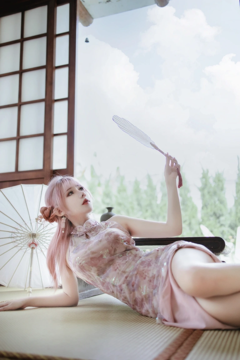 《粉色旗袍》｜仙女月 · 20张写真