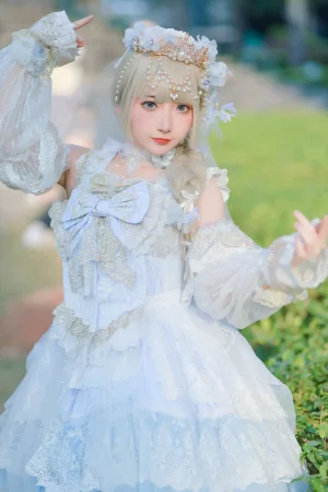 《霜雪星辰》｜是三不是世 · 23张写真