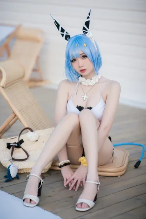 《加斯科涅泳装》｜焖焖碳 · 28张写真