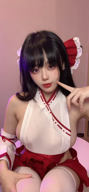 《巫女的爱》｜九言 · 32张写真、2 个视频