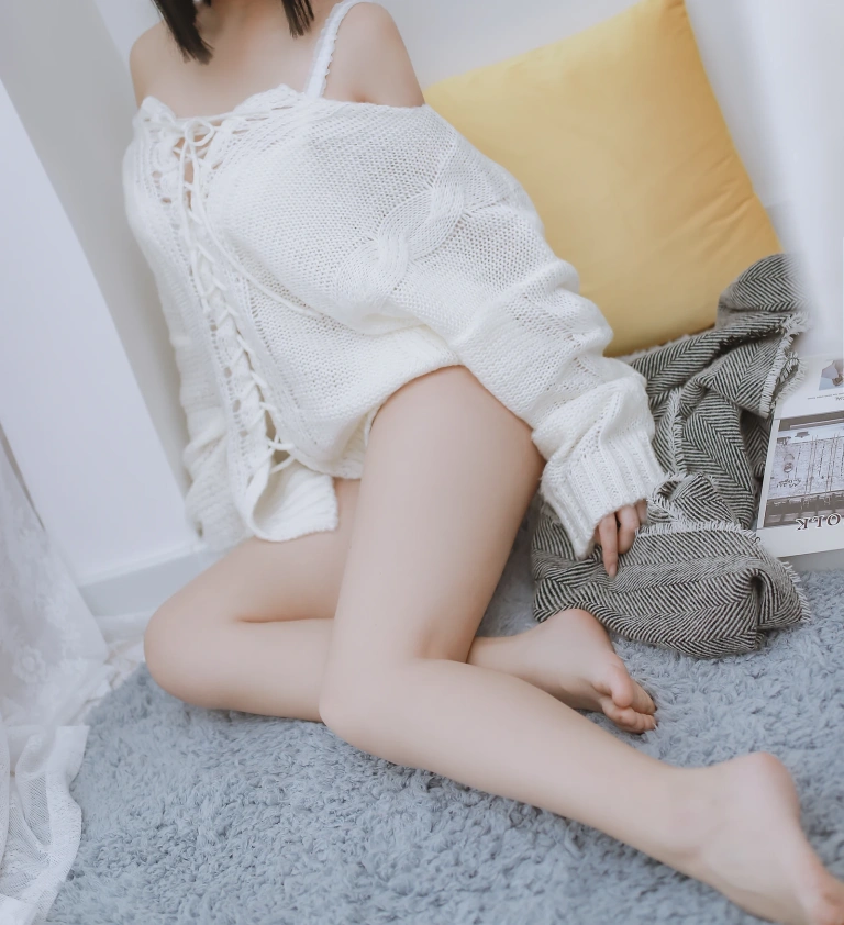 《毛衣私房》｜日奈娇(椎名莜) · 42张写真