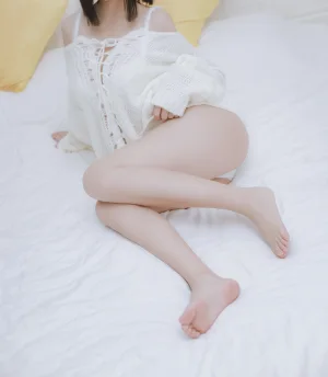 《毛衣私房》｜日奈娇(椎名莜) · 42张写真