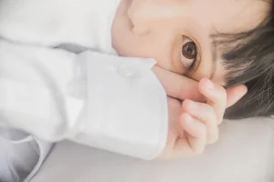 《白衬衫散发》｜桜桃喵 · 49张写真