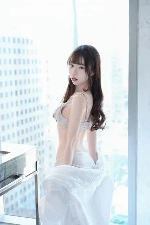 《清純鄰居女孩的秘密》｜可可小白兔 · 63张写真