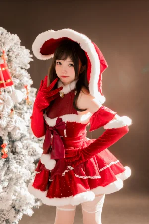 《圣诞魔女》｜花铃 · 81张写真