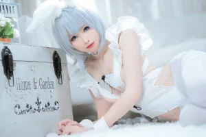 《恶毒懒懒的白兔》｜樱岛嗷一 · 19张写真
