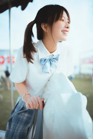 《中秋集会》｜清青琴玖 · 27张写真