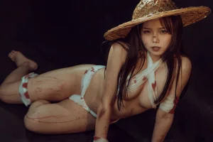 《杀手》｜七月喵子 · 30张写真