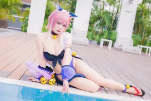 《九月舰长 宫坂珠希 泳装》｜贞子蜜桃 · 30张写真