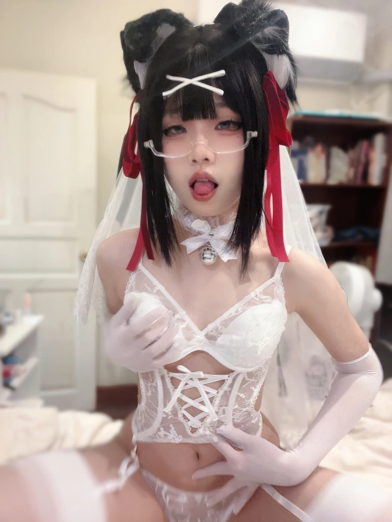《小狗花嫁》｜清水凪 · 37张写真、3 个视频