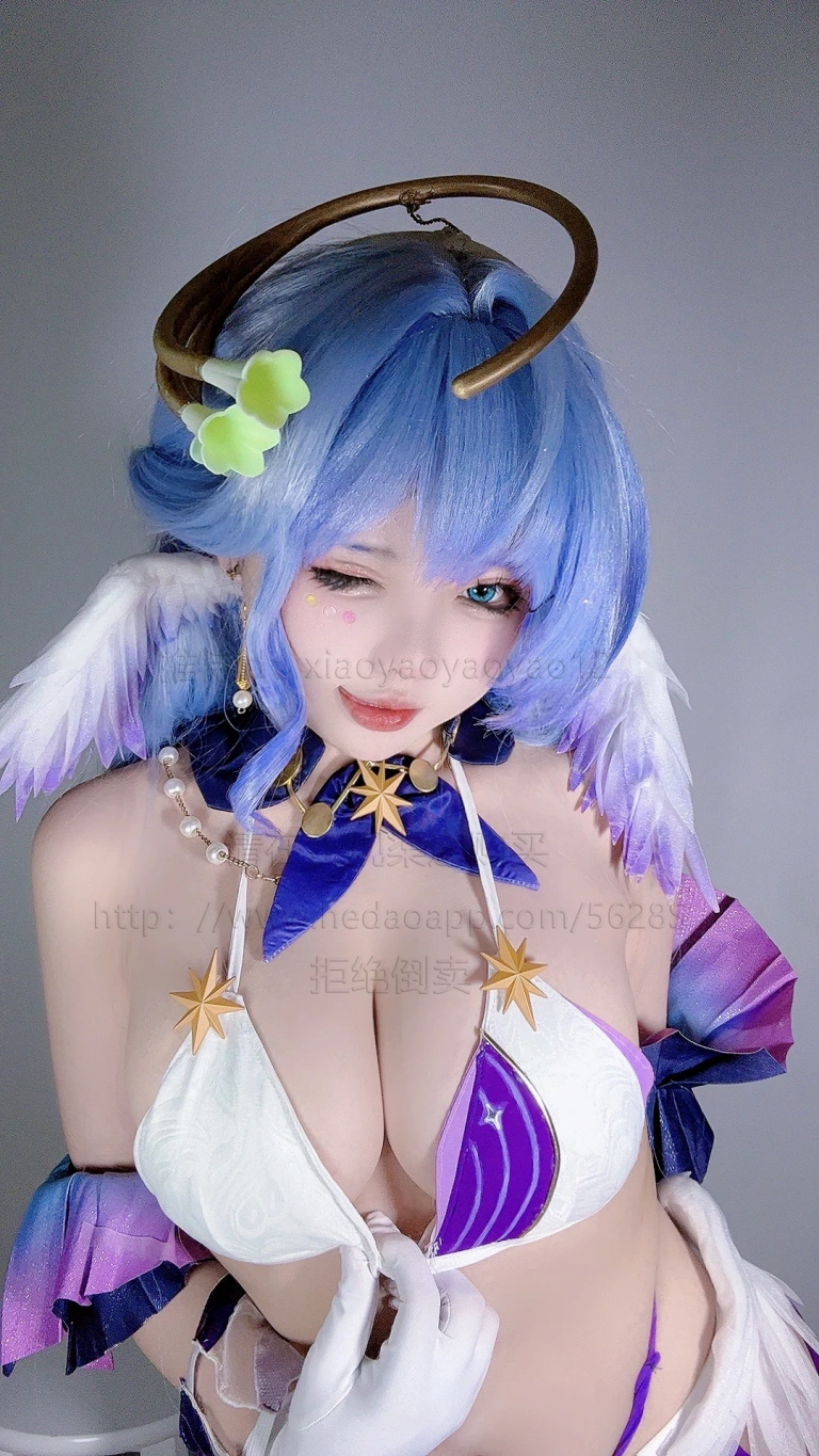 《知更鸟自拍版》｜小瑶幺幺 · 40张写真、7 个视频