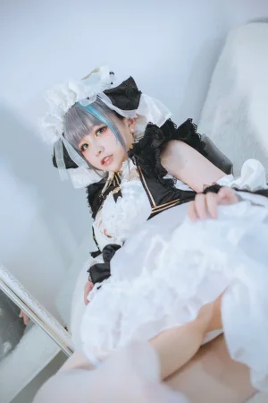 《柴郡》｜阿半今天很开心 · 42张写真